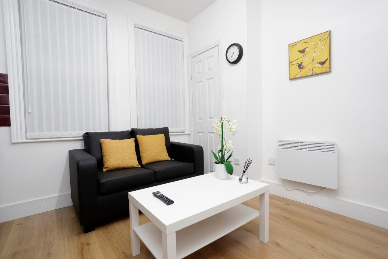 Kirkstall Serviced Apartments Leeds Leeds  Luaran gambar